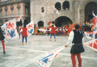 La Grande Squadra degli sbanderatori Rosso-Azzurri.