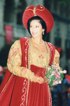 La Dama Samantha Maurini durante il corteo di ritorno.