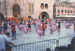 La Grande Squadra degli sbanderatori Rosso-Azzurri.
