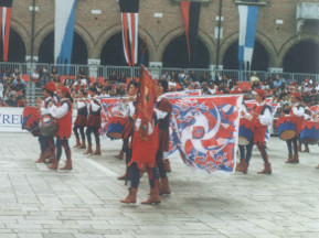 La Grande Squadra degli sbanderatori Rosso-Azzurri.