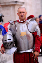 Il Capitano Luigi De Santis in Piazza del Popolo.