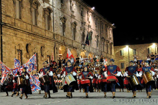 Grande Squadra e Musici 2 classificati.