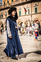 Un nobile in Piazza del Popolo.