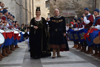 La dama Katia Picchi in Piazza Ventidio Basso.