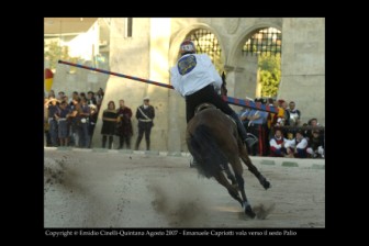 Emanuele Capriotti alla curva del 'Cassero'.