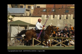 Emanuele Capriotti alla curva del 'Cassero'.