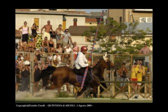 Emanuele Capriotti alla curva del 'Cassero'.