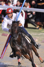 Emanuele Capriotti alla curva del 'Cassero'.