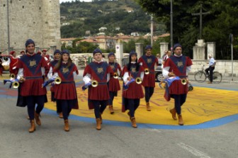 Il corteo della Quintana di Agosto 2005.