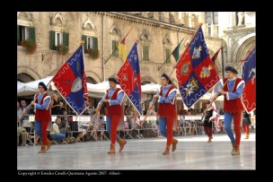 Il corteo della Quintana di Agosto 2007.