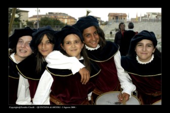 Il corteo della Quintana di Agosto 2008.