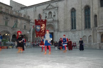 Il corteo della Quintana di Luglio 2006.