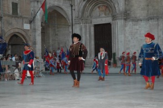 Il corteo della Quintana di Luglio 2006.