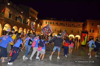 Quintana "particolare" in Piazza del Popolo.