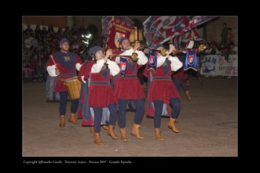 La Grande Squadra (5^ classificata) ed i Musici (10 classificati) durante la Qualificazione dei Campionati Italiani A1 di Ferrara 2007.