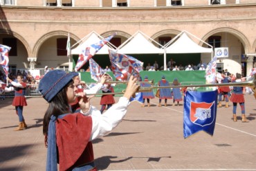 La Grande Squadra (5^ classificata) ed i Musici (10 classificati) durante la Qualificazione dei Campionati Italiani A1 di Ferrara 2007.