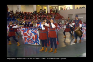 La Grande Squadra (5^ classificata) ed i Musici (6 classificati) durante la Qualificazione dei Campionati Italiani A1 di Agropoli (SA) 2009.