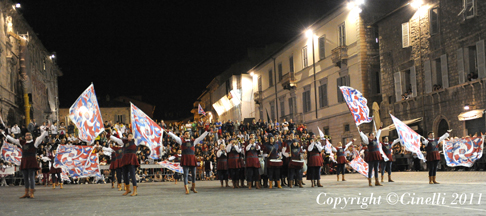 La Grande Squadra 3^ classificata ed i Musici 3 classificati alle gare interne Sbandieratori e Musici del 2011.