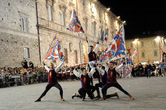 La Piccola Squadra in azione.