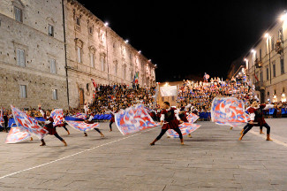 La Grande Squadra 1^ classificata ed i Musici 2^ classificati.