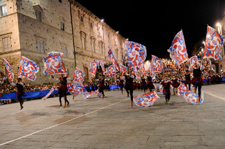 La Grande Squadra 1^ classificata ed i Musici 2^ classificati.