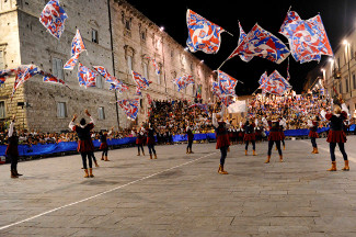 La Grande Squadra 1^ classificata ed i Musici 2^ classificati.