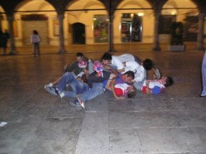 Festeggiamenti.